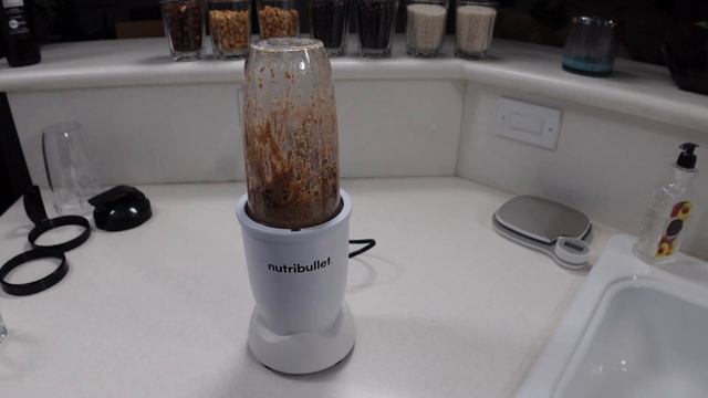 Uncovering the Truth About the NutriBullet Pro 900 - Don't Miss This Review! смотреть онлайн