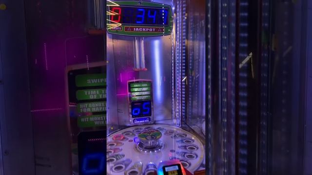Got the Jackpot in the Time Zone Drop Ball @Ayala Manila Bay смотреть онлайн