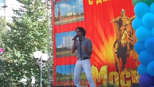 Миша Мостов на празднике города Управы Дорогомилово смотреть онлайн