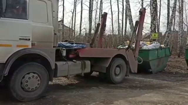 Водитель автомобиля МаЗ смотреть онлайн