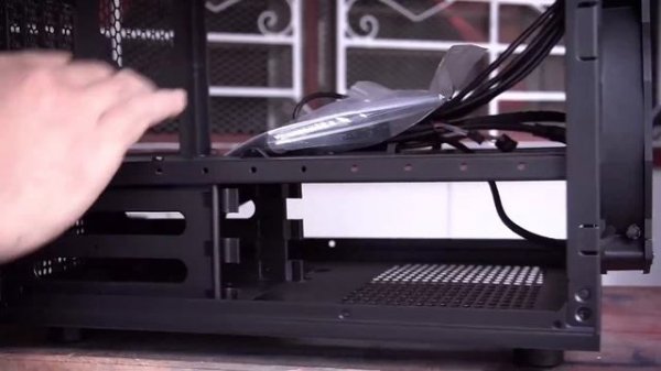 Смотрим подробнее: Thermaltake LEVEL 20 VT