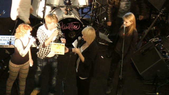 Ранетки, Дима Бикбаев (ТЦ "Капитолий")/29.10.2011 смотреть онлайн