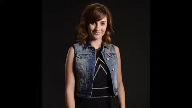 Half Hour Happy Hour with Alison Haislip and Alex Albrecht Episode #3 смотреть онлайн