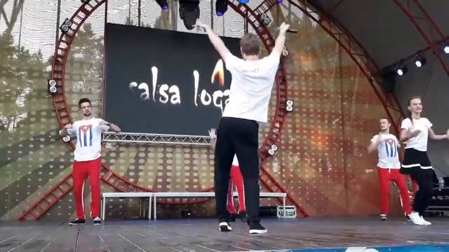 Танец инопланетянина. Танцуем и Худеем смотреть онлайн