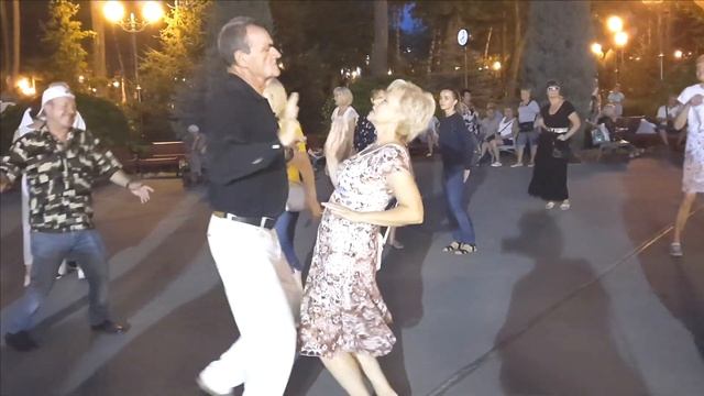 А ПЕРВОЕ СЛОВО смотреть онлайн