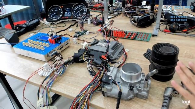 Sử dụng máy chẩn đoán lỗi | Kiểm tra lỗi ECU bằng máy chẩn đoán | How to use Think tool. смотреть онлайн