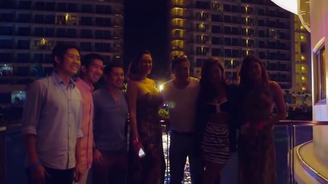 Paris Hilton - Azure Urban Residences with Century Properties смотреть онлайн