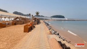 Пляж в отеле BM Beach Hotel 4 в Рас-эль-Хайма ОАЭ