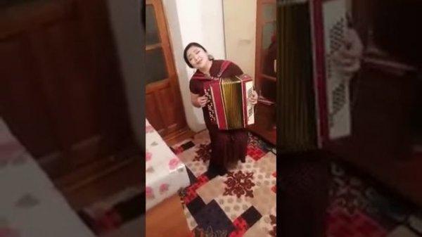 Қызыл көйлек