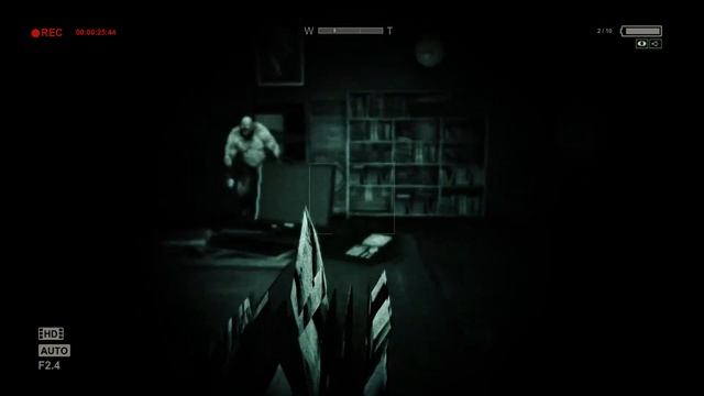 Outlast - How hard would it be if two Chris Walkers are on the ground floor of Administration Block смотреть онлайн