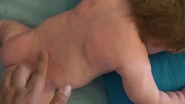 Силиконовый реборн/Очень красивый мальчик смотреть онлайн