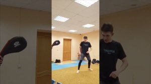 Базовая техника удара "Тон Долио Чаги" в тхэквондо. #тхэквондо #taekwondo #Тон_Долио_Чаги