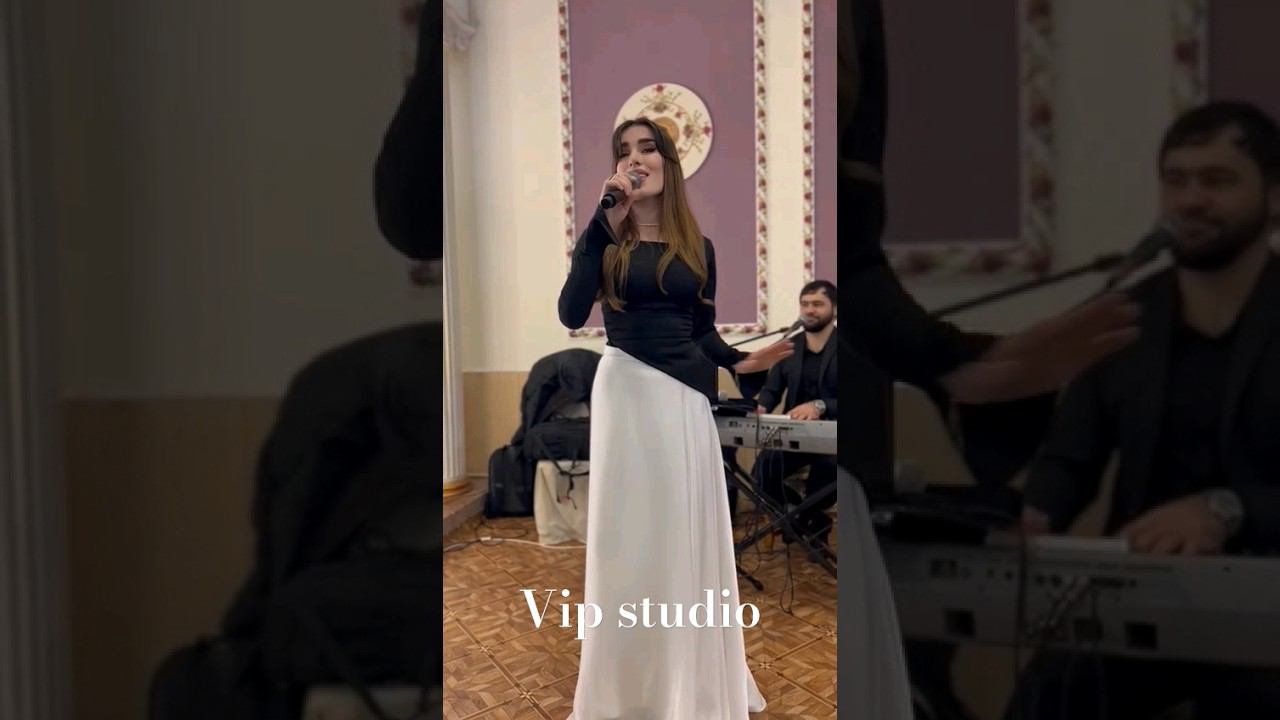 Брюнетка красиво спела песню #свадьба #музыка смотреть онлайн