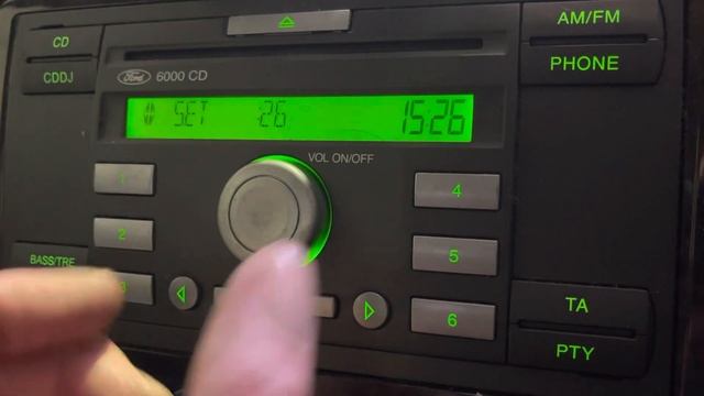 Ford Focus 6000 CD Clock Settings how to change the time and the date in the radio смотреть онлайн