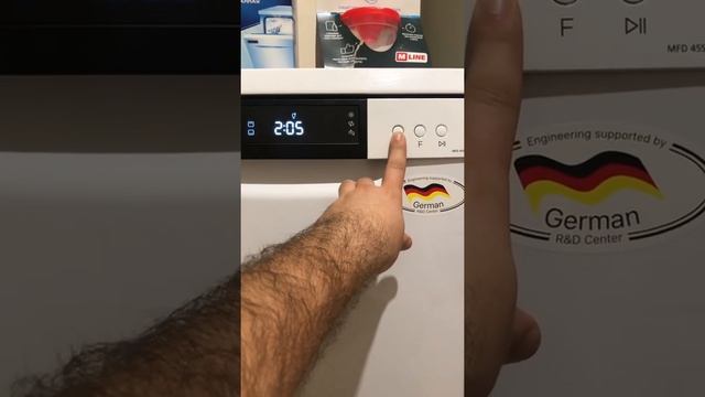 Посудомоечная машина Midea MFD 45S500W (как правильно запустить первый раз посудомоечную машину) смотреть онлайн