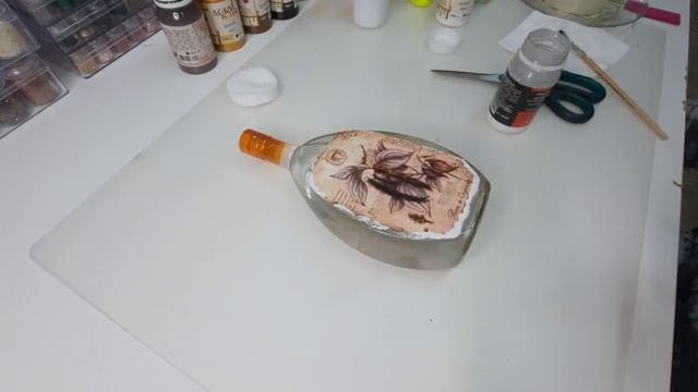 Декупаж бутылки | Подарок на 23 февраля | МАСТЕР КЛАСС смотреть онлайн