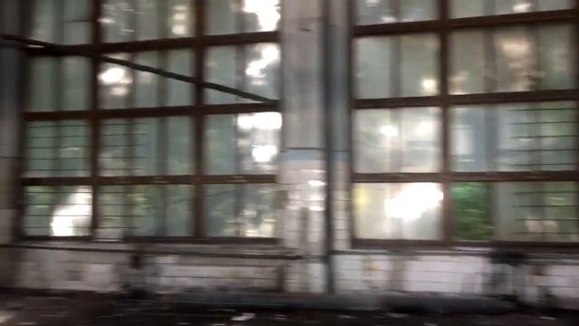 мерс забрали фсо,а мы нашли забытый годами тех парк смотреть онлайн