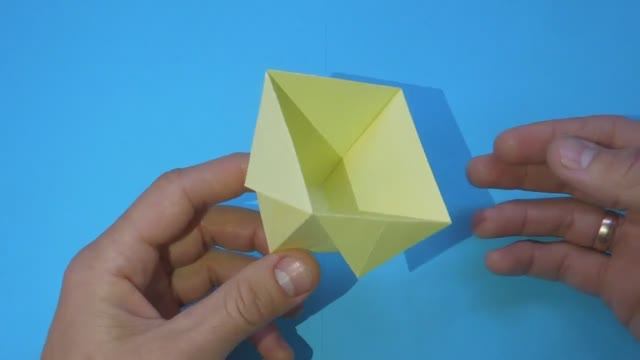 Как сделать коробку из бумаги. Оригами коробка..mp4 смотреть онлайн