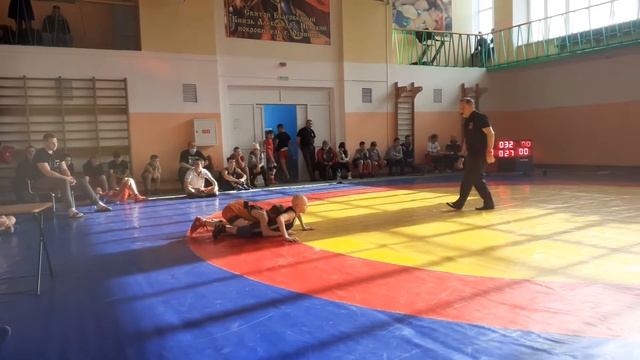 Новокшанов vs Кокорин 1/2 г. Осинники смотреть онлайн
