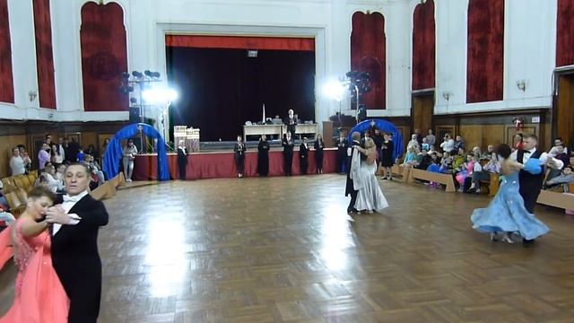 Сеньоры. Стандарт 5 танцев. Танго смотреть онлайн