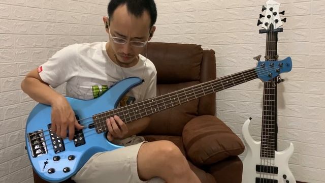 Yamaha TRBX 305 "Fortune Teller" Jam смотреть онлайн