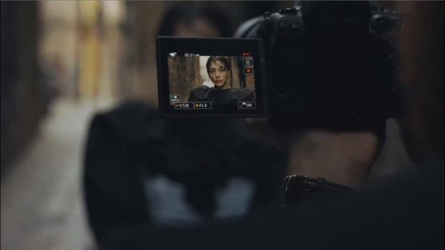Canon Eos R полнокадровая камера короткий обзор смотреть онлайн