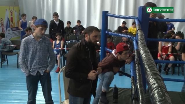 26042019 СПОРТИВНАЯ ИНГУШЕТИЯ БОКС ОЗДОЕВ смотреть онлайн