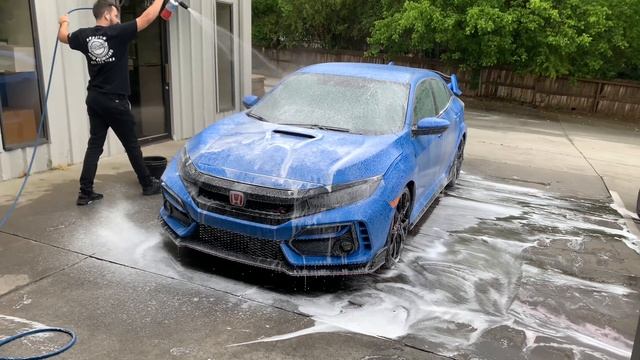 First Wash of my 2020 Honda Civic Type R FK8 Boost Blue смотреть онлайн