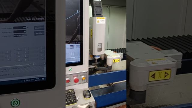 ВЫСОКОСКОРОСТНОЙ ЛАЗЕРНЫЙ ТРУБОРЕЗ LPC80-A4-AF6000/3000 RAYCUS #станки #machine #cnc #wood смотреть онлайн