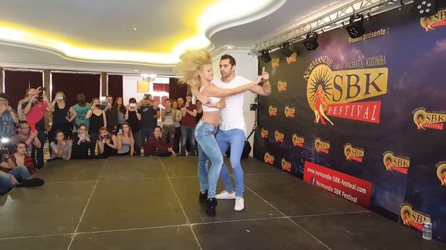 Kiko & Christina ~ Bachata Sensual Movements ~ Festival SBK 2017 Normandie смотреть онлайн