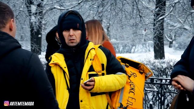 ИЗБИЕНИЕ ДЕВУШКИ l СОЦ ЭКСПЕРИМЕНТ l АРТЕМ ТЕМАДА смотреть онлайн