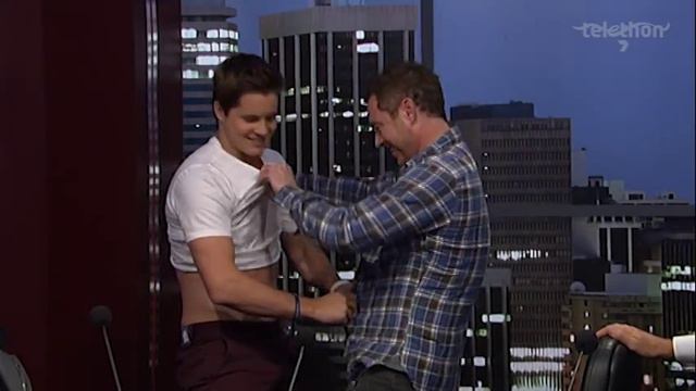 Caught On Cam - Johnny Ruffo & Paul Moore shirt off - Telethon 2013 смотреть онлайн