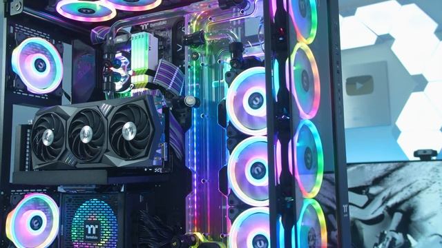 Ultimate RTX 3090 Custom Water Cooled Gaming PC Build + Benchmarks смотреть онлайн