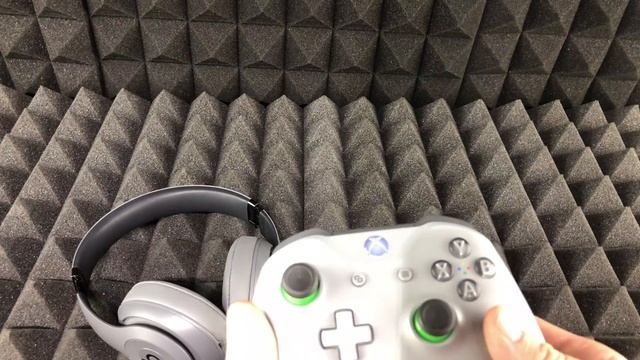 Beats Studio3 + Xbox One Wireless Controller | How it works and connects | Use as headphones to pla смотреть онлайн