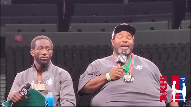 Terence Crawford GOES OFF on “RETARDED” Reporter after Errol Spence Jr KNOCKOUT Win смотреть онлайн