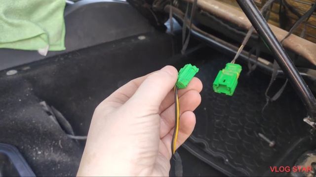 Разбор автомобиля Рено Логан 1 поколения для установки авточехлов с выниманием сидений...