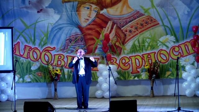 Участник Осеннего музыкального марафона "Любимые песни" Сергей Толоконников "Любовь похожая на сон" смотреть онлайн