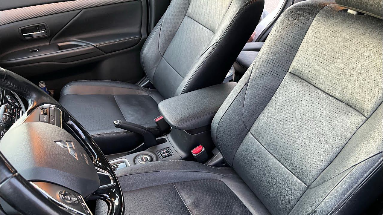 Mitsubishi Outlander 2015 2.0CVT 4WD смотреть онлайн