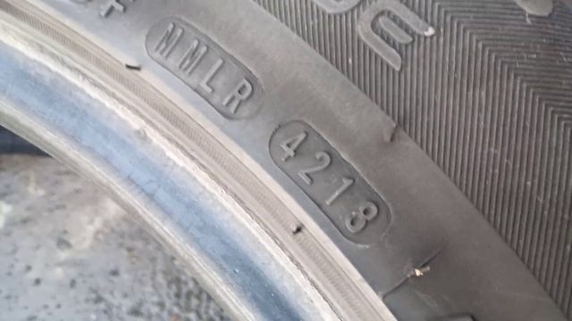 Roadstone N'Fera RU5 235/55 R18 102V