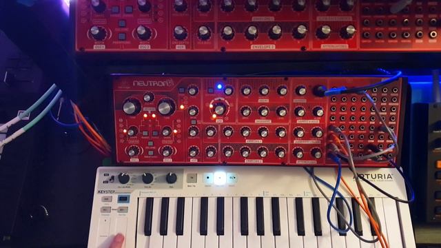 Behringer Neutron - Cyberpunk (Patch Included) смотреть онлайн