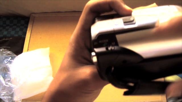 Canon Vixia HF M300 Unboxing смотреть онлайн