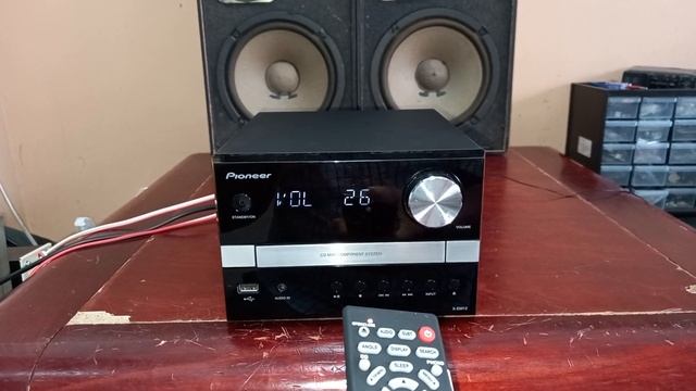 ทดสอบเครื่องเล่น USB CD AUDIO  CDMP3 AUX   มีแอมป์ ในตัว มาจากญี่ปุ่น PIONEER  X-EM12