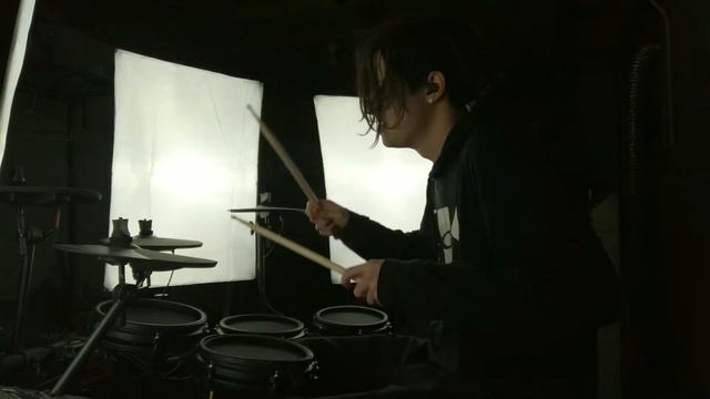 Limp Bizkit - My Generation (Drum cover Alesis nitro mesh kit) смотреть онлайн