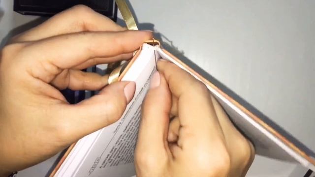 DIY: ЗАКЛАДКА ДЛЯ КНИГИ ЗА 2 МИНУТЫ СВОИМИ РУКАМИ смотреть онлайн