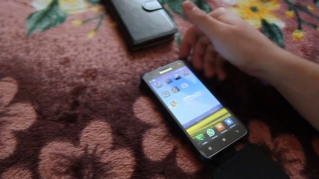 Автоматическое отключение\включение экрана смартфона с флип-кейсом смотреть онлайн