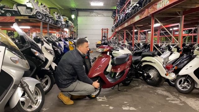 КАК ВЫБРАТЬ Б/У ЯПОНСКИЙ СКУТЕР ??? ТРИ ПРИЗНАКА ХОРОШЕГО СКУТЕРА! смотреть онлайн