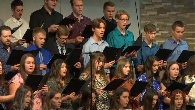 Наша жизнь как свеча на столе - пение молодежного хора смотреть онлайн