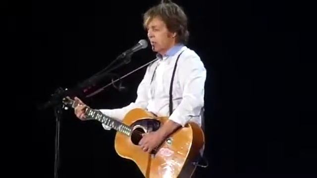Yesterday - Paul McCartney live at Estadio Azteca, May 8th 2012 смотреть онлайн