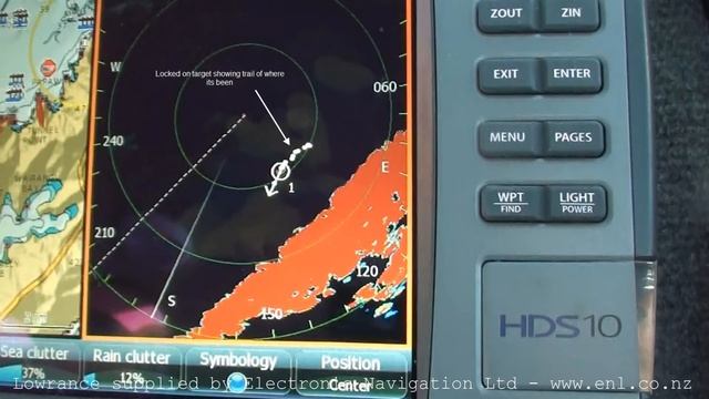 Lowrance 4G Broadband Radar with MARPA смотреть онлайн