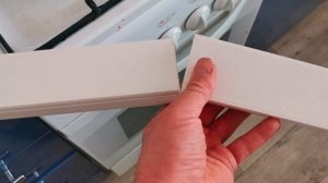 Как просто и красиво скрыть газовый шланг на кухне.